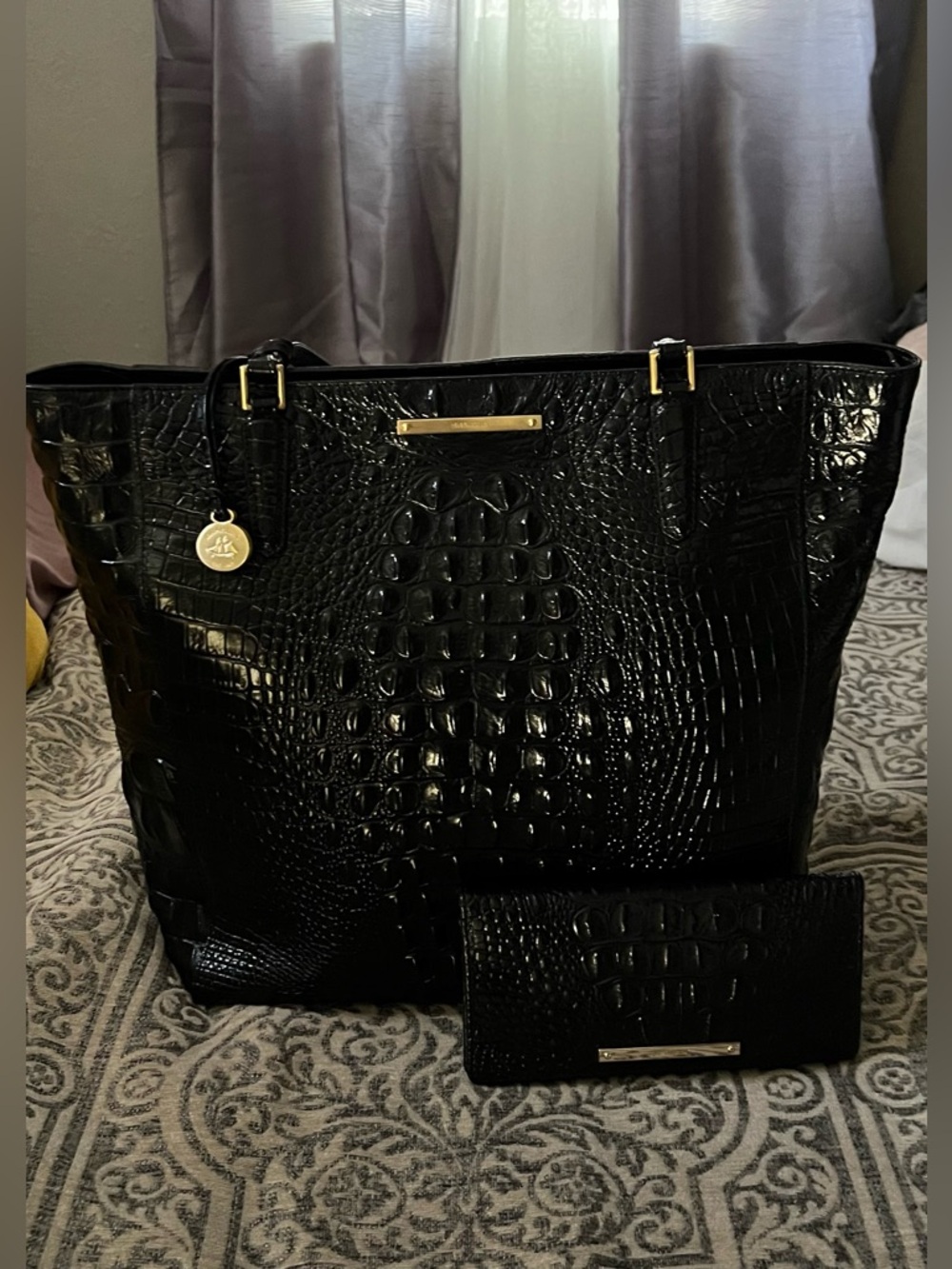 Brahmin Ezra Black Melbourne Tote with Matching Wallet - Picture 10 of 14